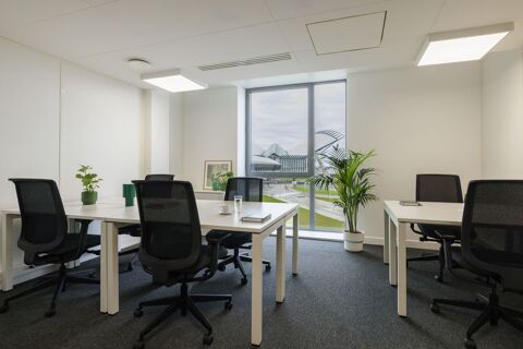 Espace de bureau priv&eacute; pour 5 personnes &agrave; Lyon, Saint Exup&eacute;ry Airport 1208 69124 Colombier-saugnieu