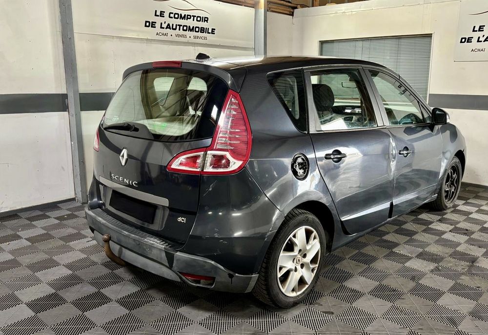 Sc&eacute;nic III Scenic III dCi 95 FAP eco2 Expression Euro 5 2010 occasion 95330 Domont