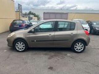 Clio III Clio 1.5 dCi 85 eco2 Privil&egrave;ge 2008 occasion 77170 Brie-Comte-Robert