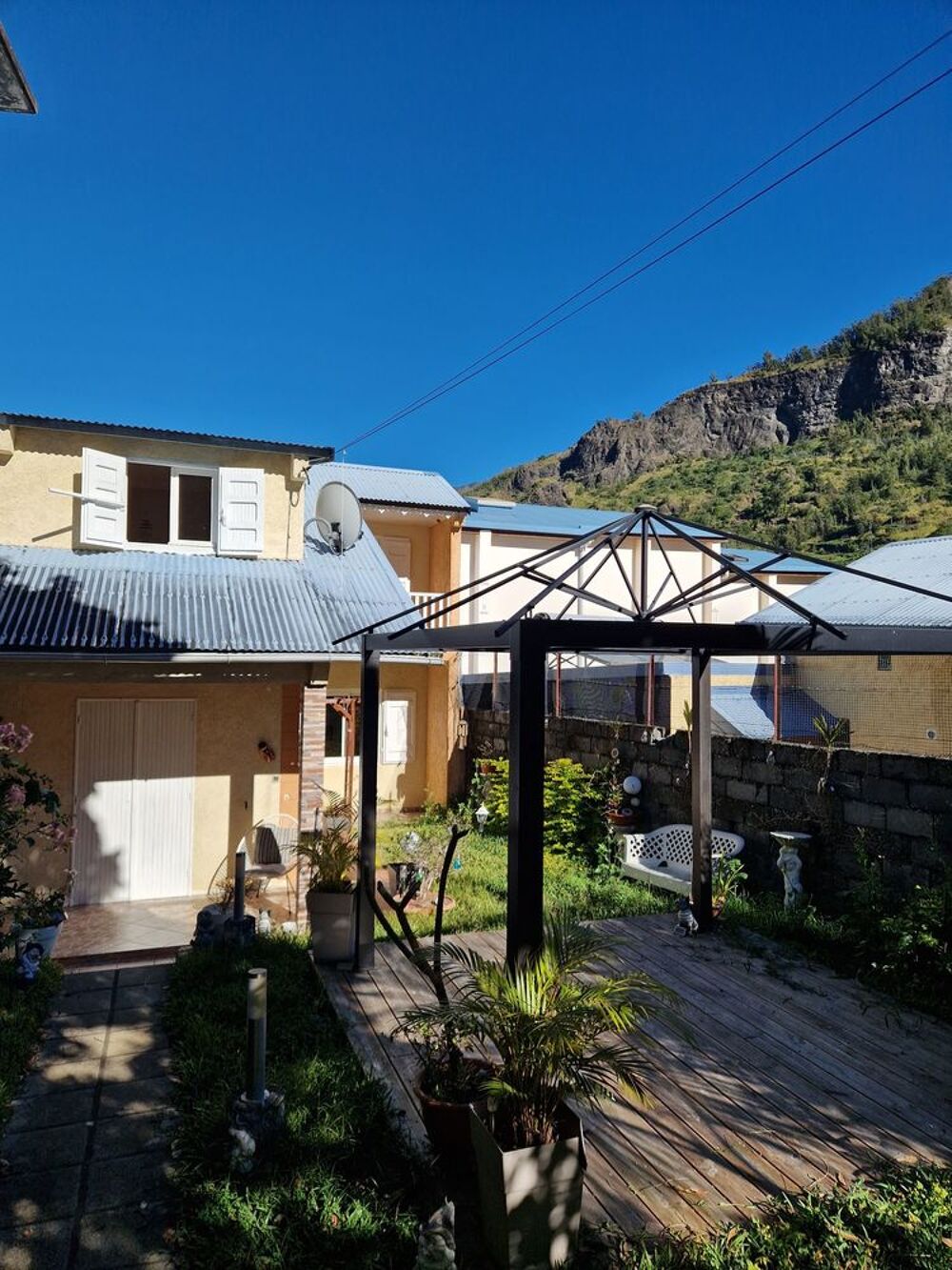 Vente Maison ORPI - CILAOS MAISON 170M² Cilaos