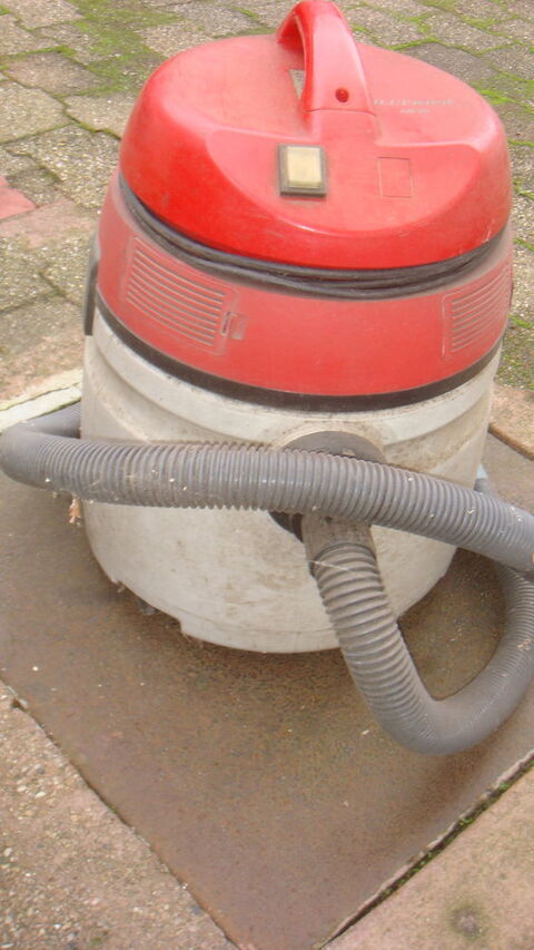 Aspirateur d'atelier 49 Saint-M�dard-en-Jalles (33)