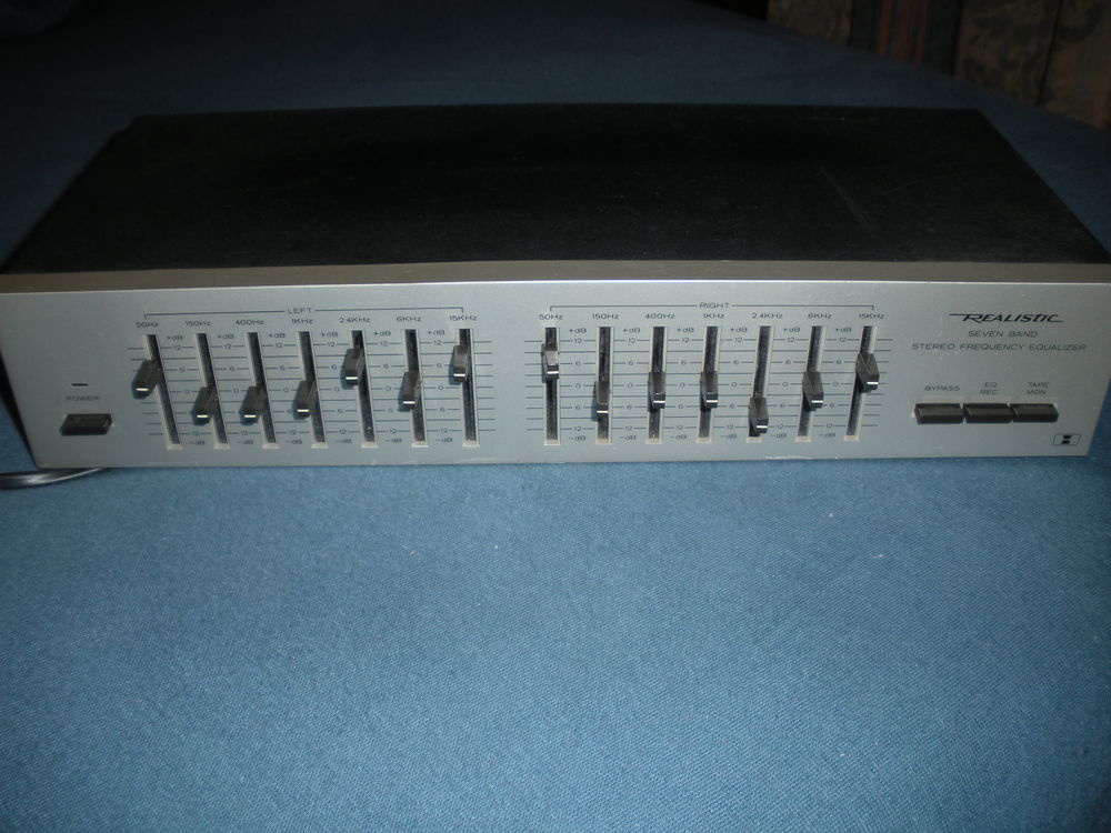 Egaliseurs st&eacute;r&eacute;o Realistic 31 - Seven Band Audio et hifi