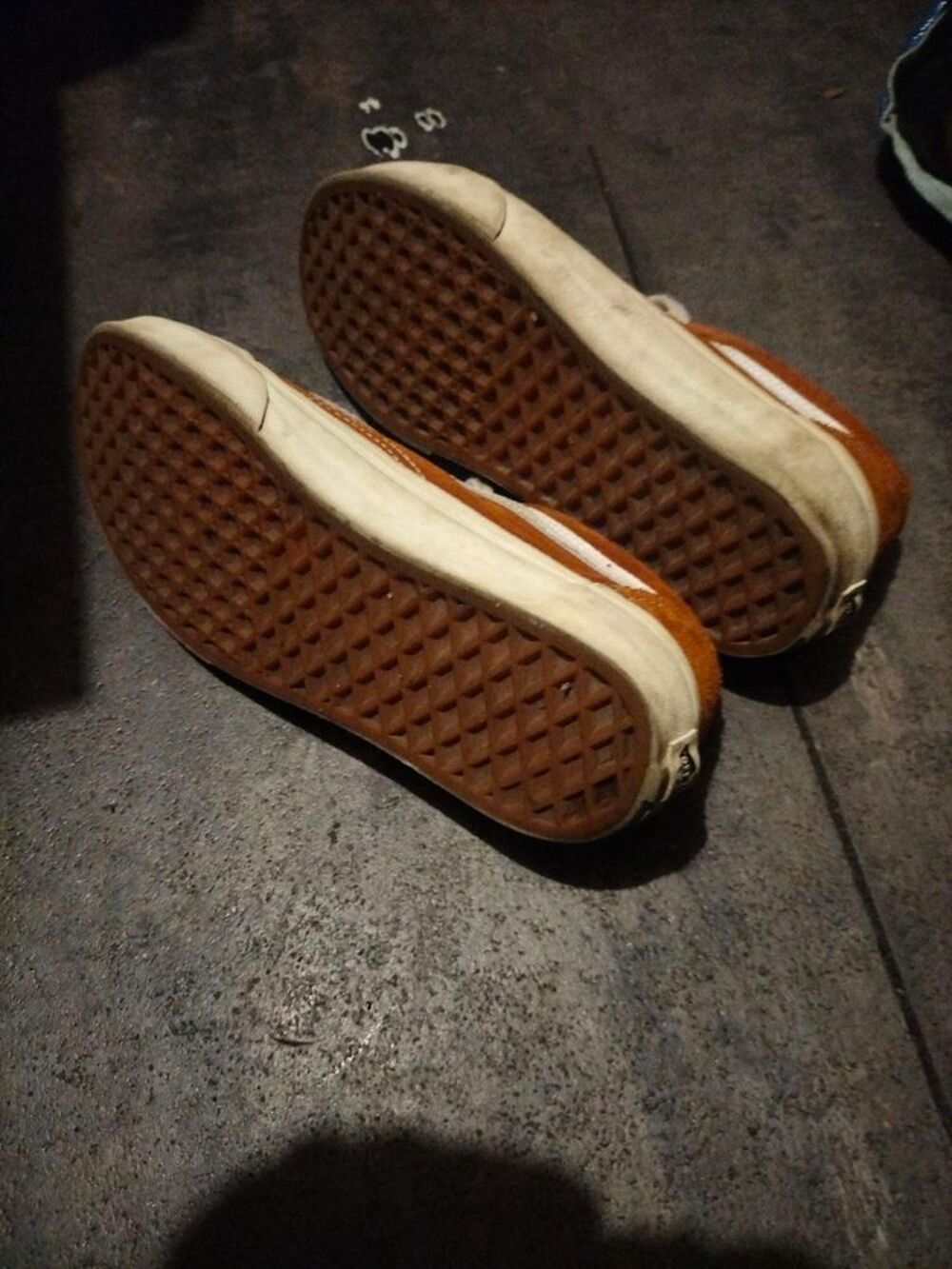 Basket cuir Camel vans pointure 36.5 tr&egrave;s bon &eacute;tat Chaussures