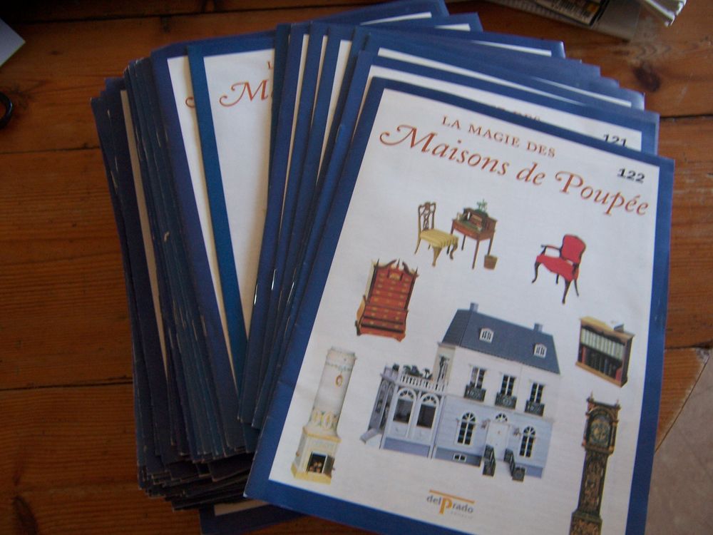 maison de poup&eacute;e DELPRADO Jeux / jouets