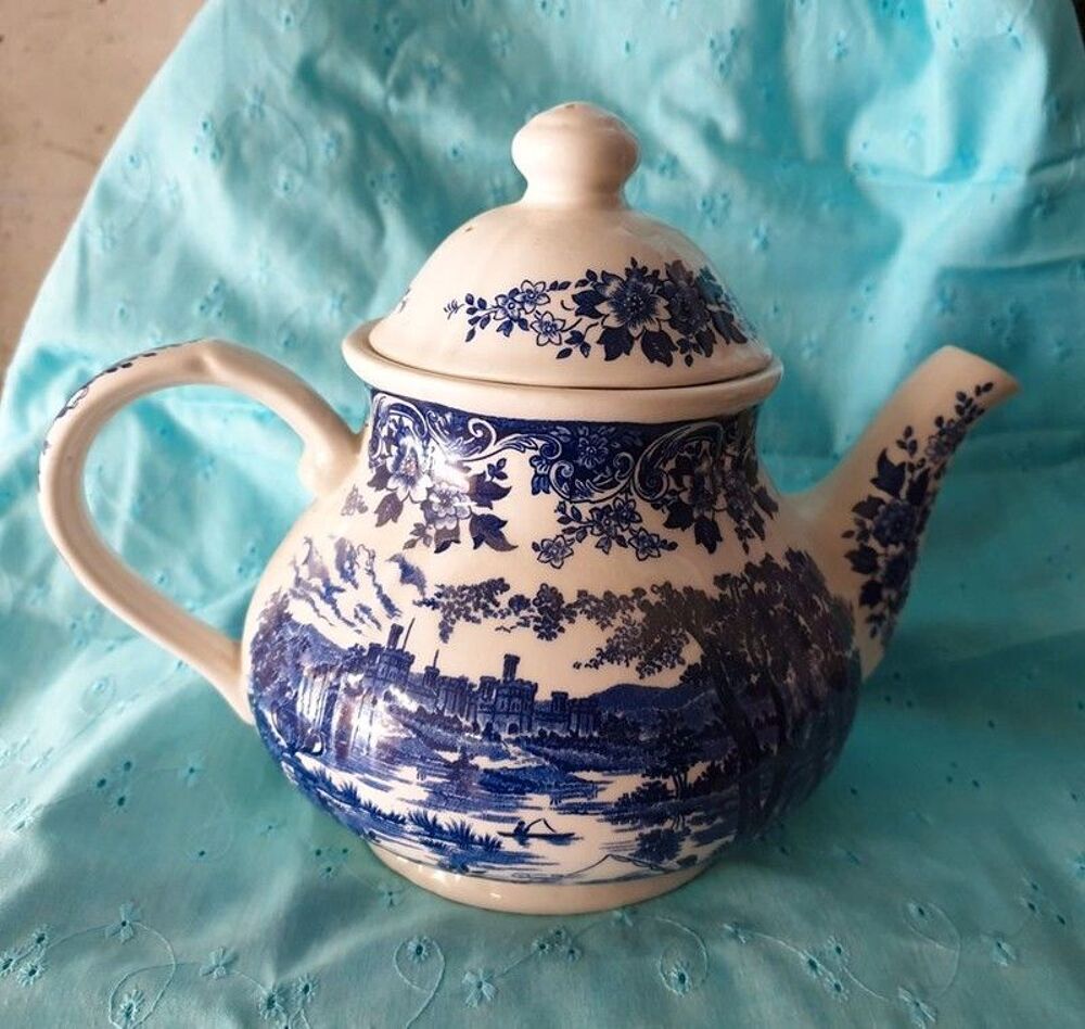theiere ironstone broadhurst
JOLIE THEIEIRE IRONSTONE BROADH Décoration