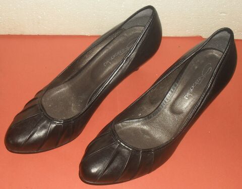 Chaussures d'�t� Femme � talonsT39 15 Montreuil (93)