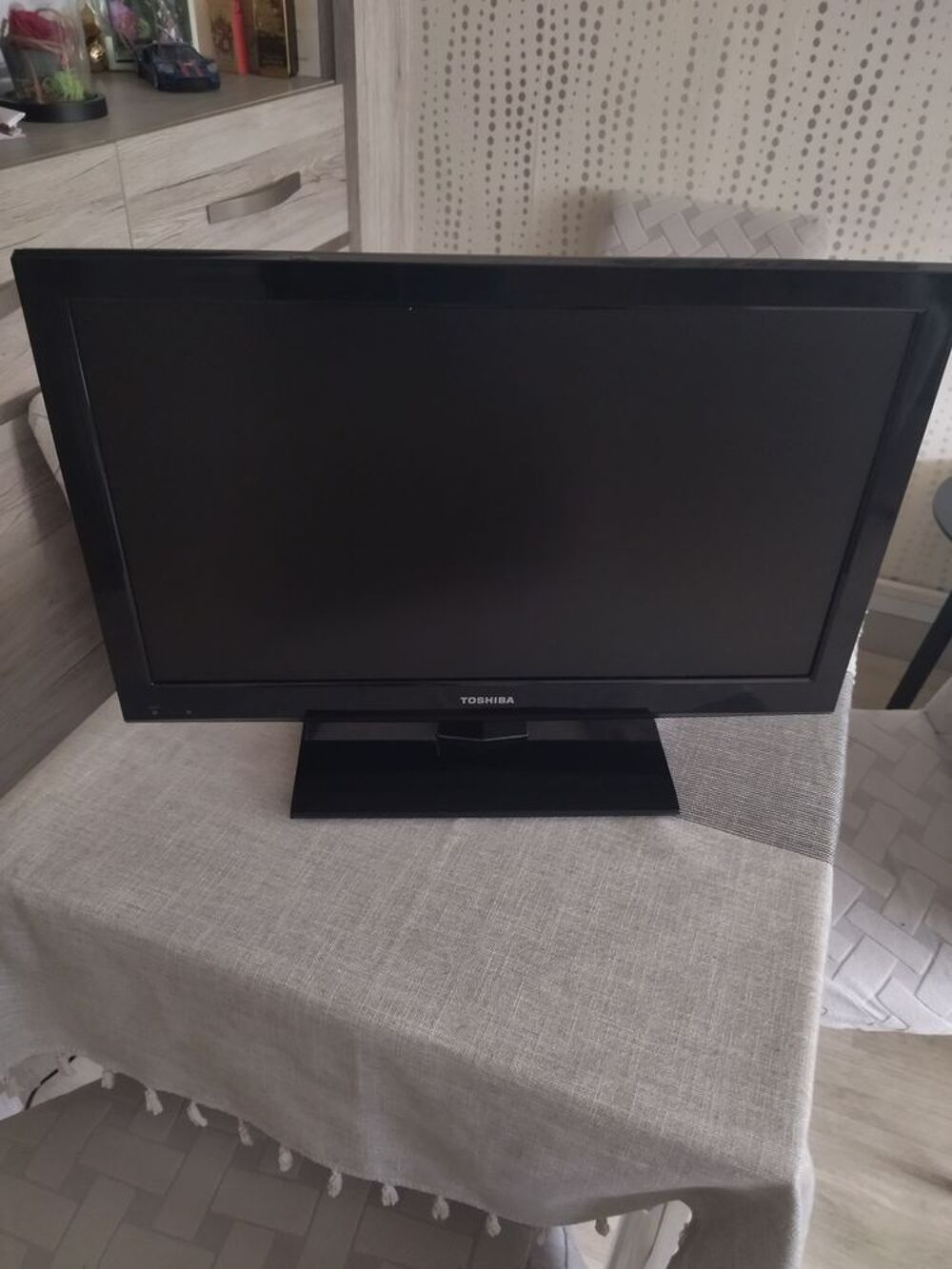 Tv Toshiba 36 cm led Photos/Video/TV