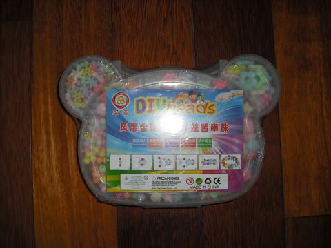 Coffret de perles Tte de Mickey 5 Paris 12 (75)