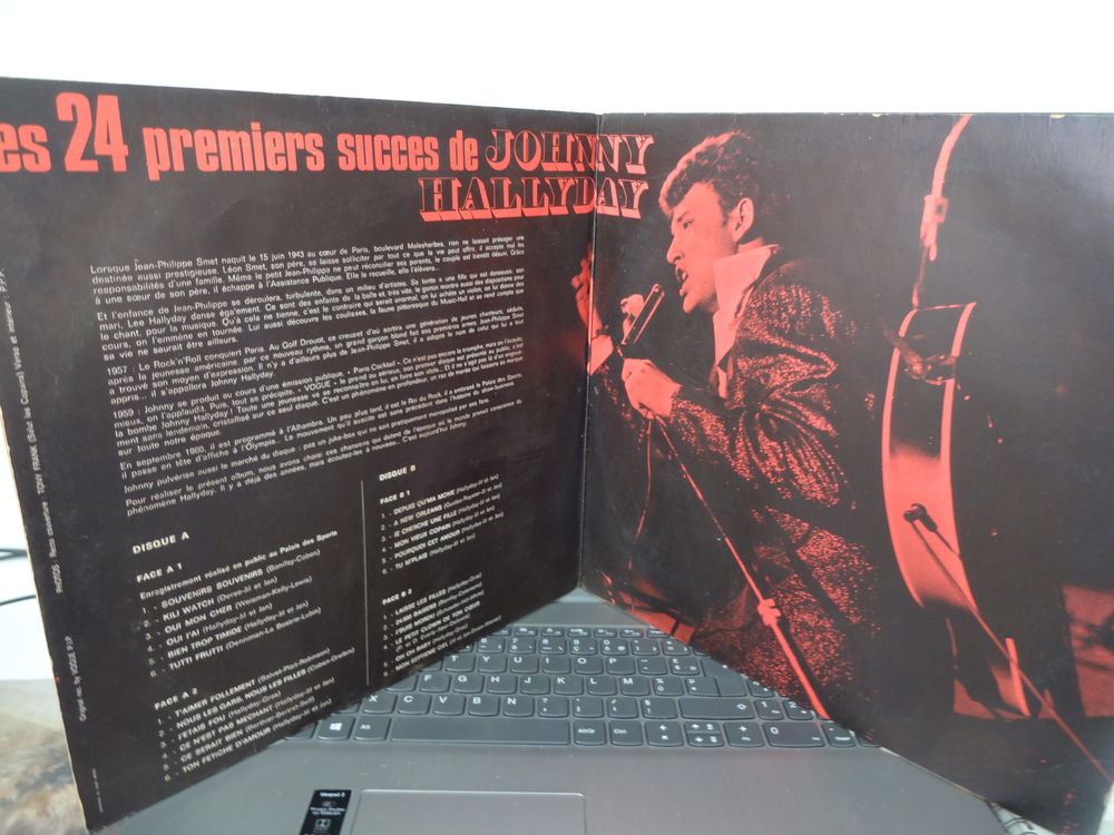 JOHNNY HALLYDAY 2 VINYLE 33 TOURS TEL / 0627473514 CD et vinyles