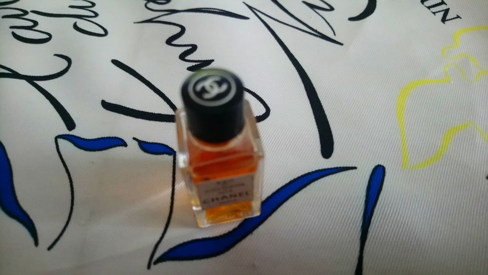 MINIATURES DE PARFUM 