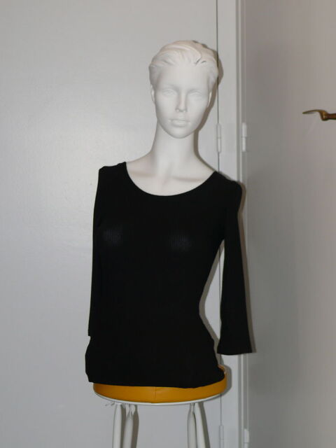 T.Shirt noir  Camaeu  5 Saintes (17)