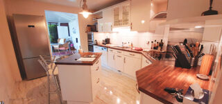  Maison � vendre 8 pi�ces 200 m� La fert�-alais