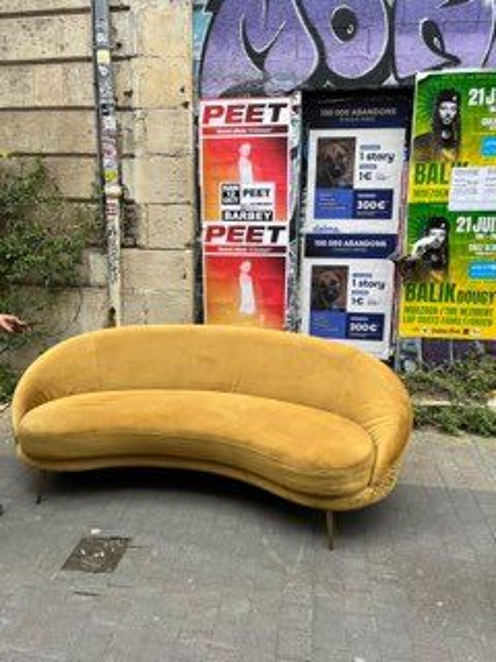 Canap&eacute; jaune moutarde Meubles