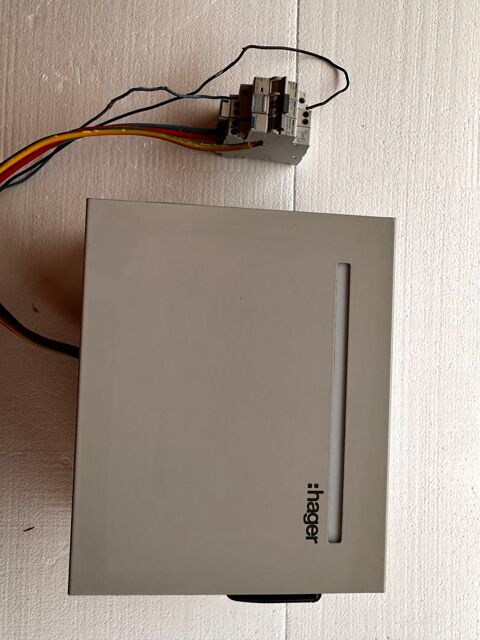 Pi&egrave;ces et &eacute;quipements Voiture Pi&egrave;ces et &eacute;quipements Voiture  occasion Lorgues 83510