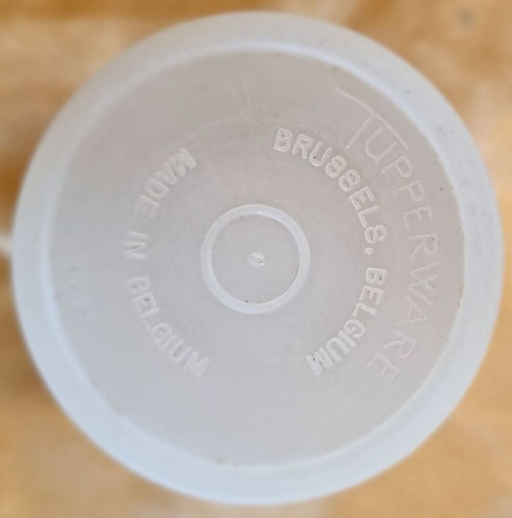 Sali&egrave;re Tupperware vintage des ann&eacute;es 50 en parfait &eacute;tat Electroménager