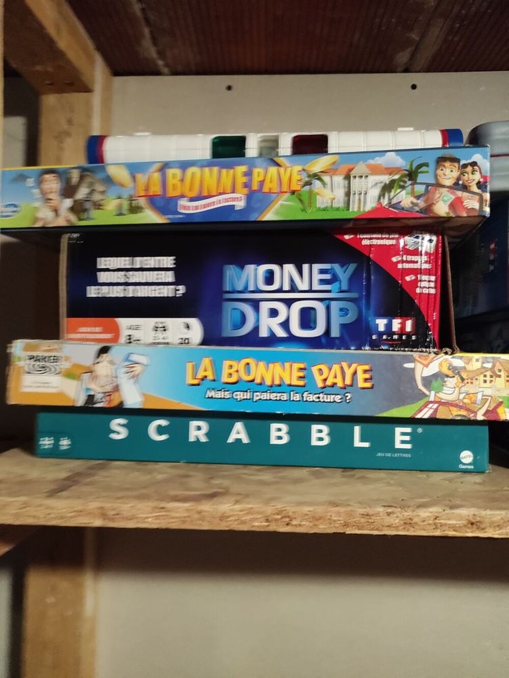 diverses jeux de soci&eacute;t&eacute;s neuf. 