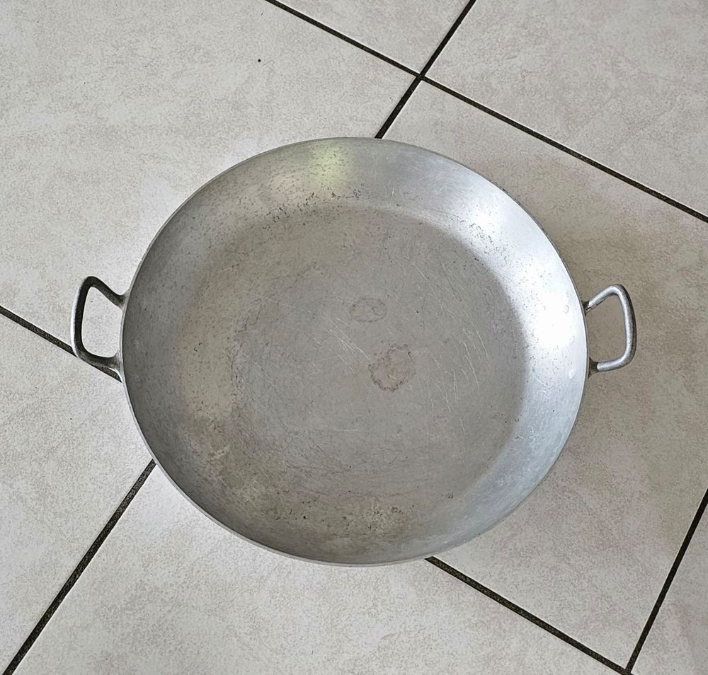 plat &agrave; paella Electroménager