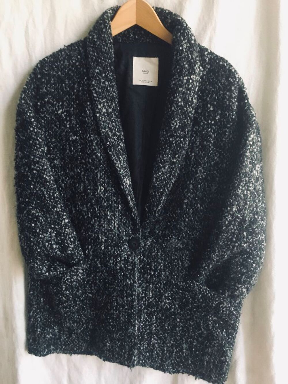 Veste trois quart. Taille M Vêtements