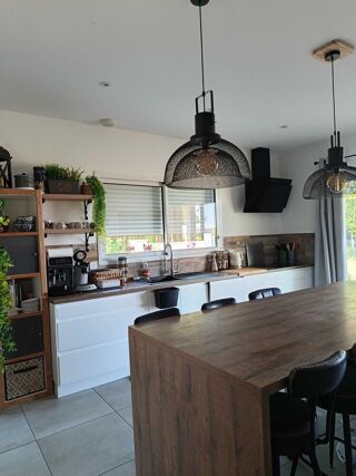  Villa à vendre 5 pièces 144 m²