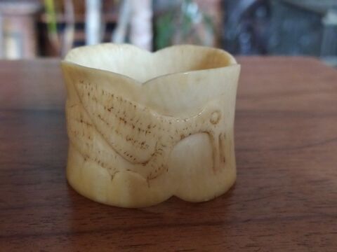 Ancien Rond de Serviette Sculpt� Oiseau D�but XX�me 25 Loches (37)