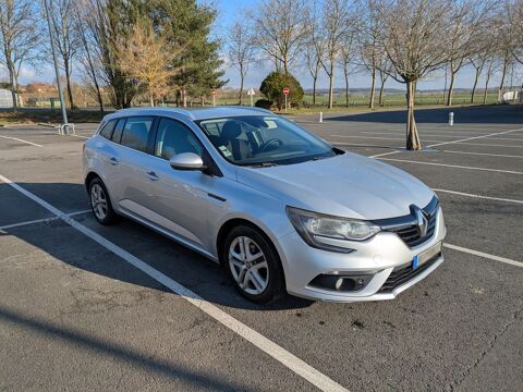 Renault Megane IV Estate Mégane IV Estate dCi 110 Energy Business EDC 2016 occasion Cuhon 86110