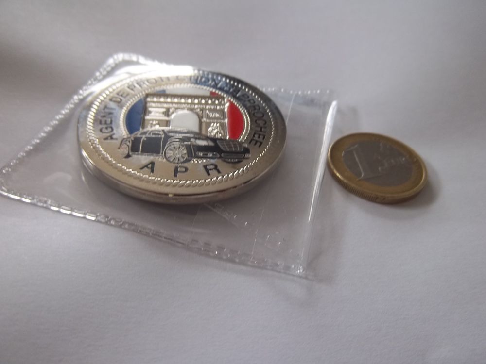 m&eacute;daille APR : Agent de protection rapproch&eacute;e neuve ! 