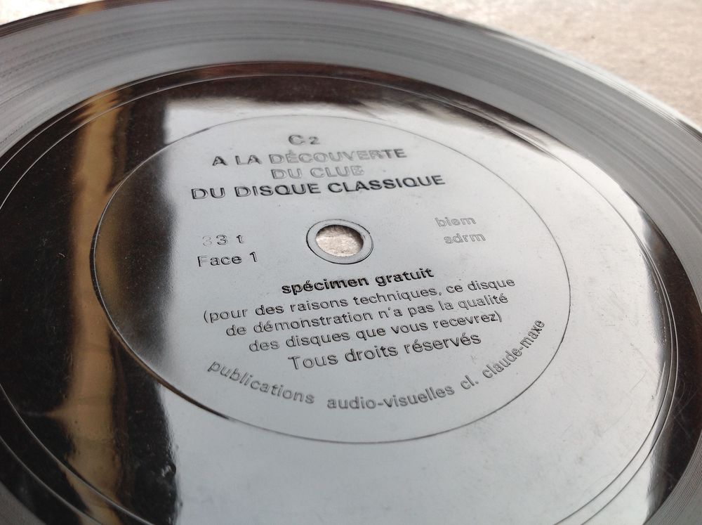 A LA D&Eacute;COUVERTE DU CLUB DU DISQUE CLASSIQUE Envoi Possible
CD et vinyles