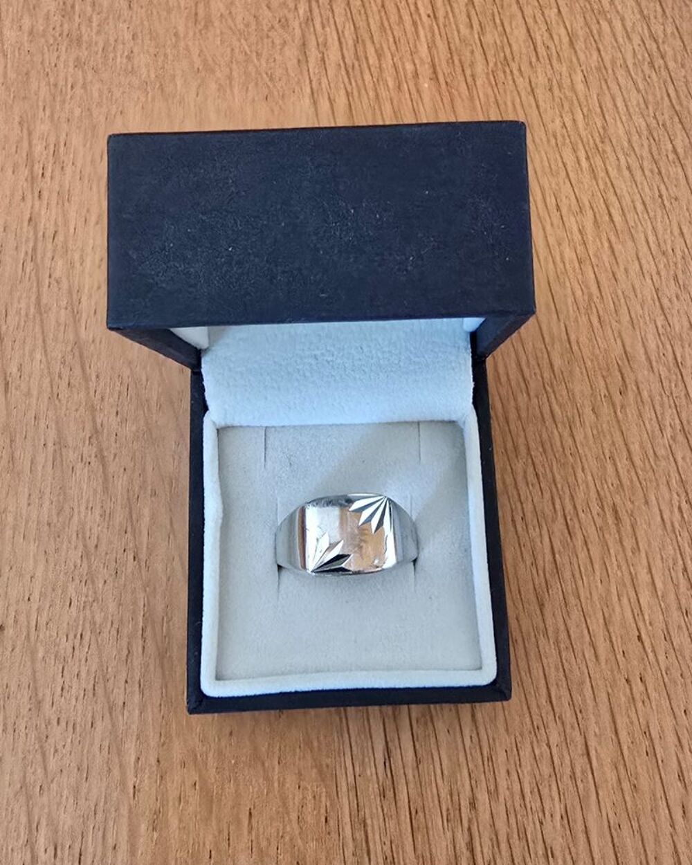 Chevali&egrave;re argent massif, Bijoutier MATY&reg;, Certification Bijoux et montres