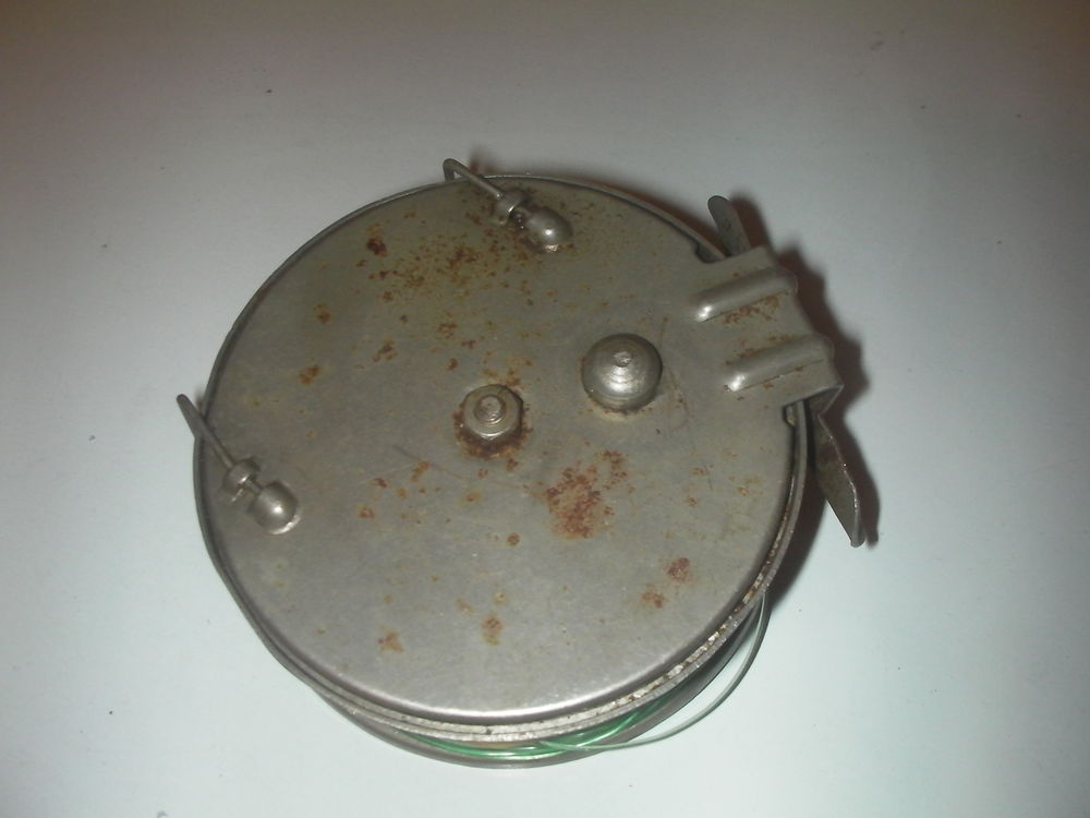  Moulinet mouche ancien Sports