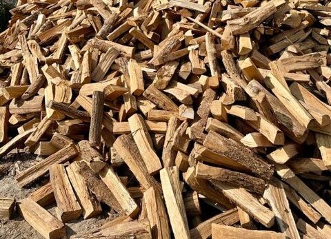 Bois très sec prêt à brûler Le Touvet (38)