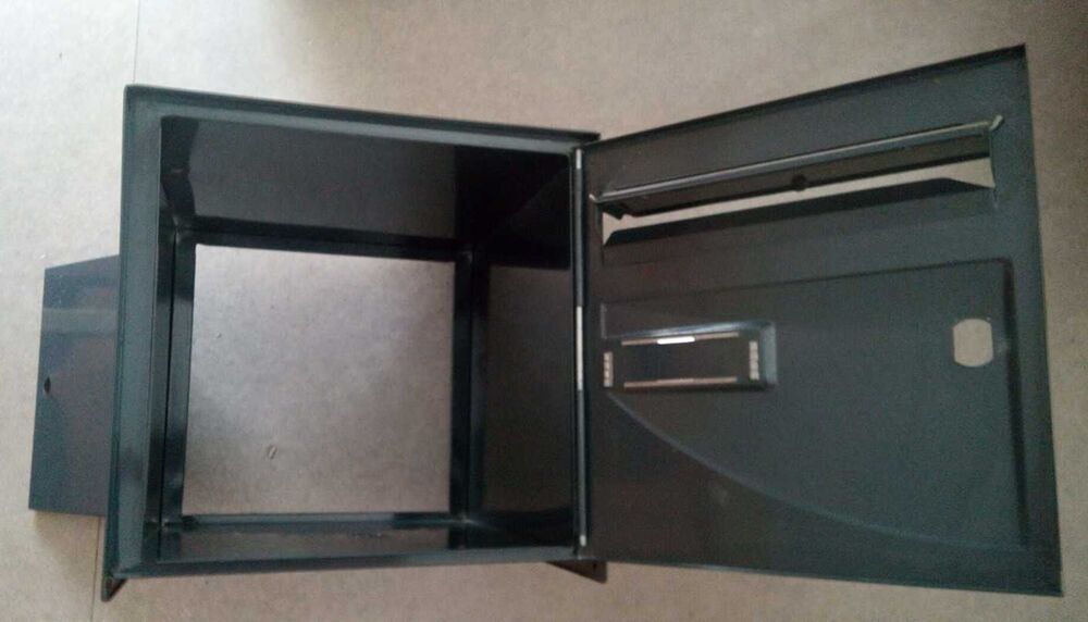 boite &agrave; lettres normalis&eacute; PTT sans cl&eacute;s suite &agrave; un changement de bal. 15 €. 
Sur Amiens Rivery. 
C'est disponible... Bricolage