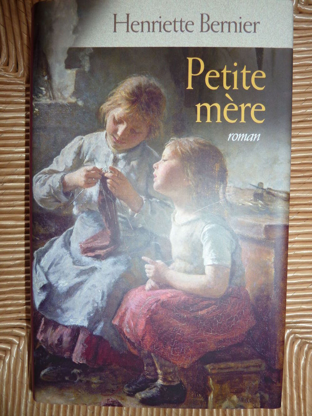 Petite m&egrave;re - Henriette BERNIER Livres et BD