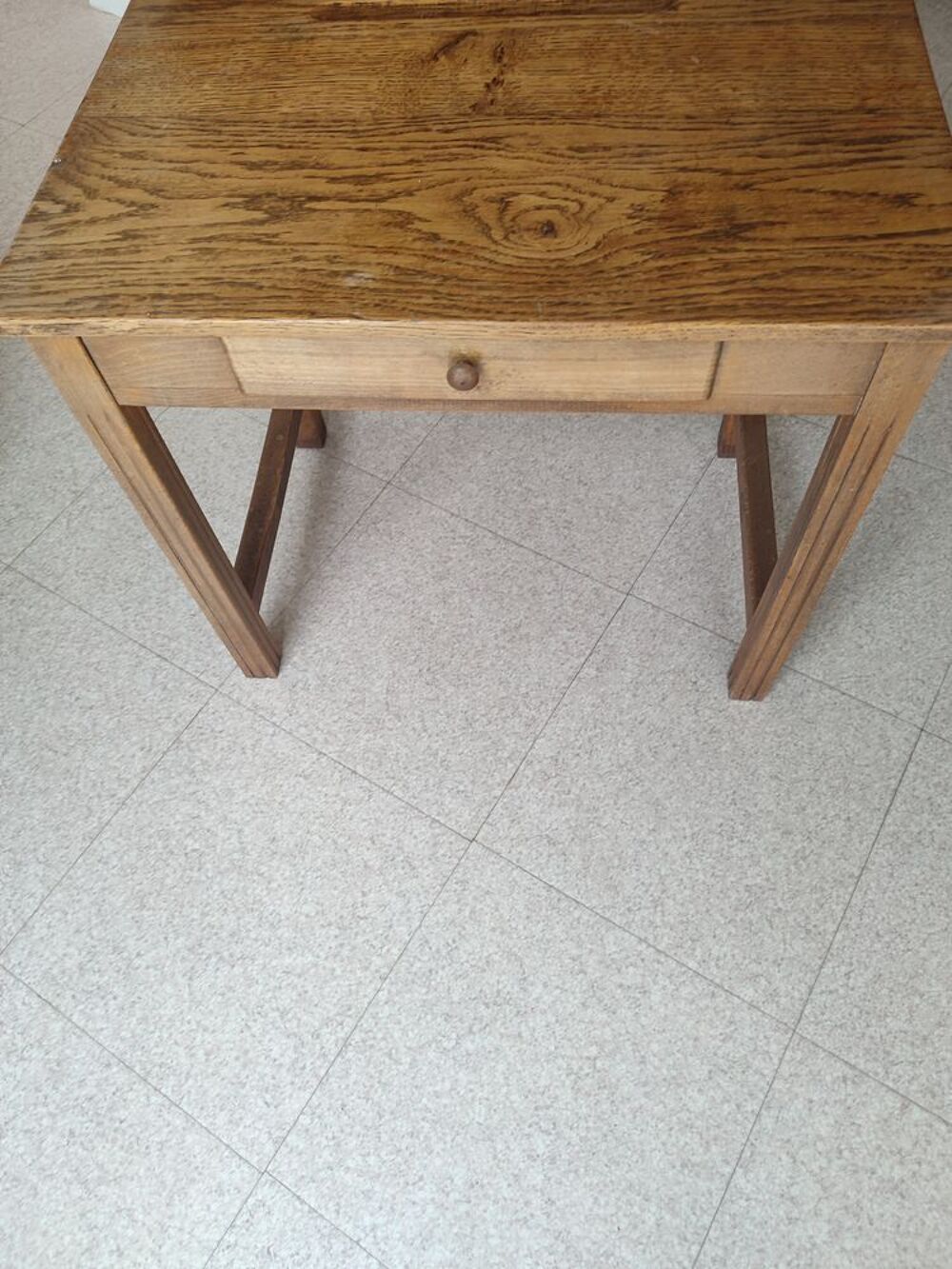 Bureau &eacute;colier ancien Meubles