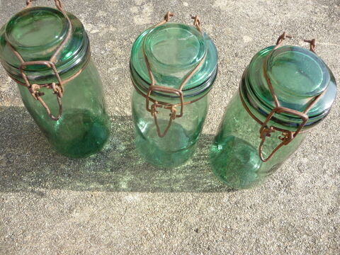 Bocaux pour conserves ou d�coration. 24 Saint-Quentin-sur-Nohain (58)