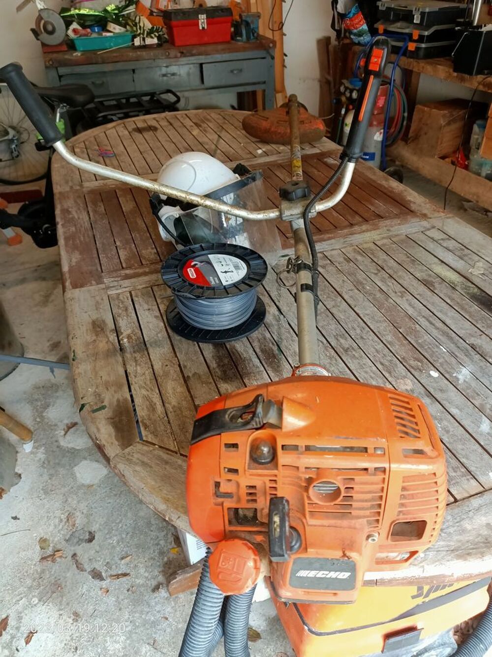 Achetez débroussailleuse occasion, annonce vente à Thiers (63) WB171287819