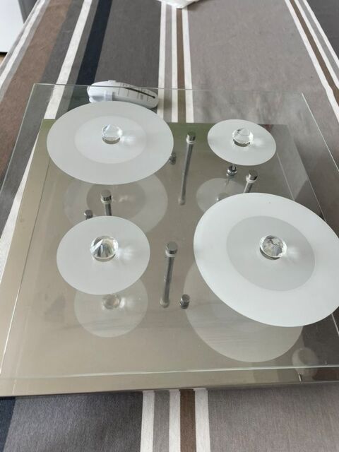 Plafonnier moderne 
35 Riupeyrous (64)