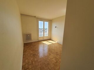  Appartement � vendre 4 pi�ces 84 m�