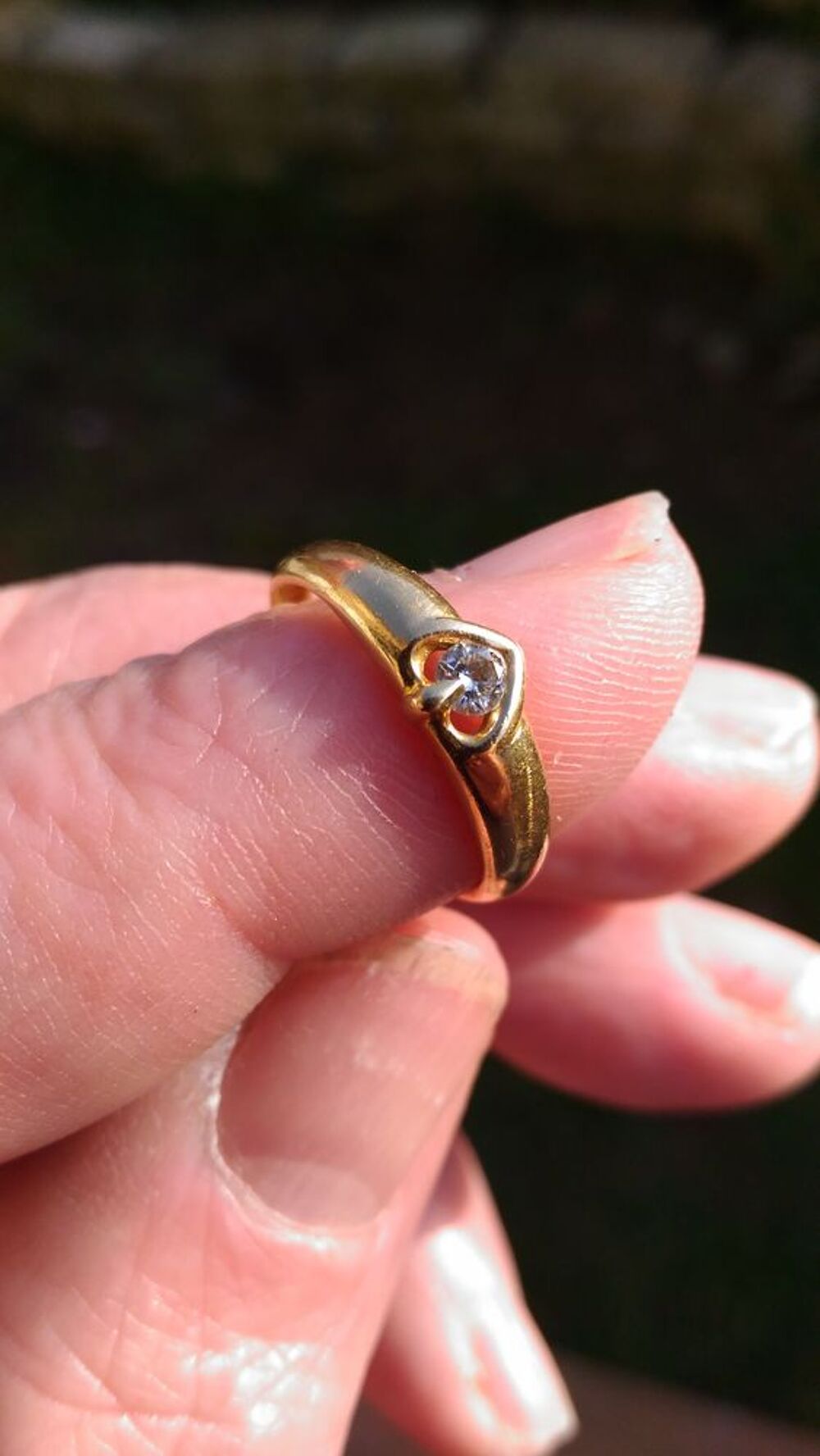 Jolie bague en or 18 k et diamant Bijoux et montres