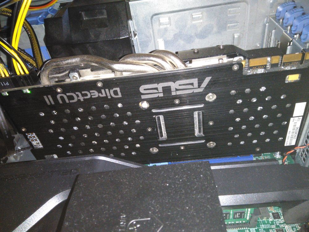 Carte graphique Asus GTX 770 Matériel informatique