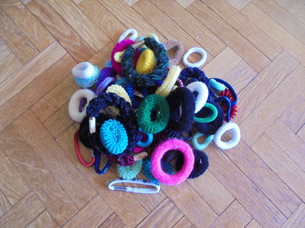 Pochette de chouchous (25) Bijoux et montres