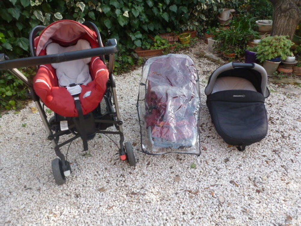 poussette trio B&eacute;b&eacute; Confort Puériculture