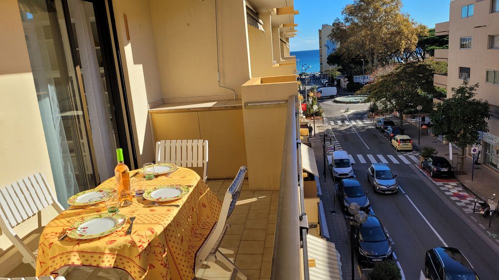   Appart 26m² LE LAVANDOU Le st James classement 2 étoiles Provence-Alpes-Côte d'Azur, Le Lavandou (83980)