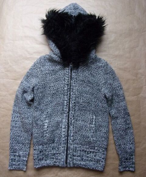 Lot de vtements en taille M 10 Montaigu-la-Brisette (50)