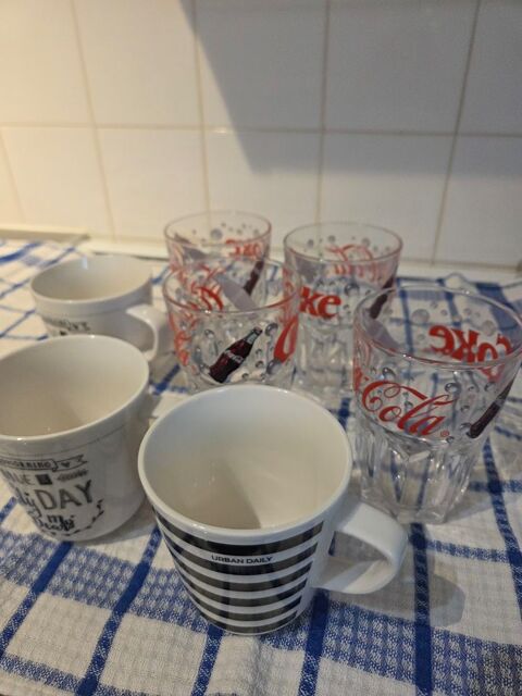 Lot mugs / verres Coca neufs Lesgor (40)