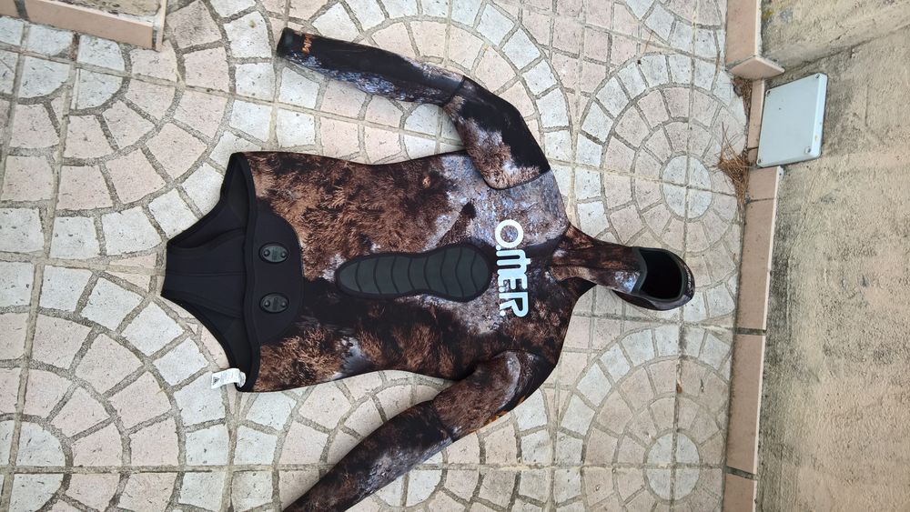 VESTE CHASSE SOUS MARINE OMER 7MN TAILLE5 75E Sports