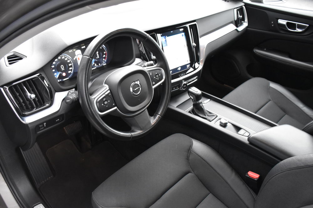 V60 D3 AdBlue 150 ch Geartronic 8 Momentum 2019 occasion 56300 Pontivy