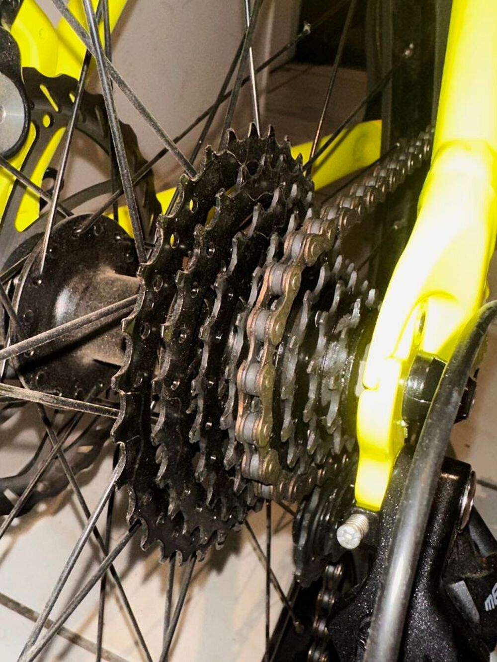 VTT Nakamura Summit700 jaune fluo XL €" excellent &eacute;tat, tr&egrave;s peu roul&eacute; Vélos