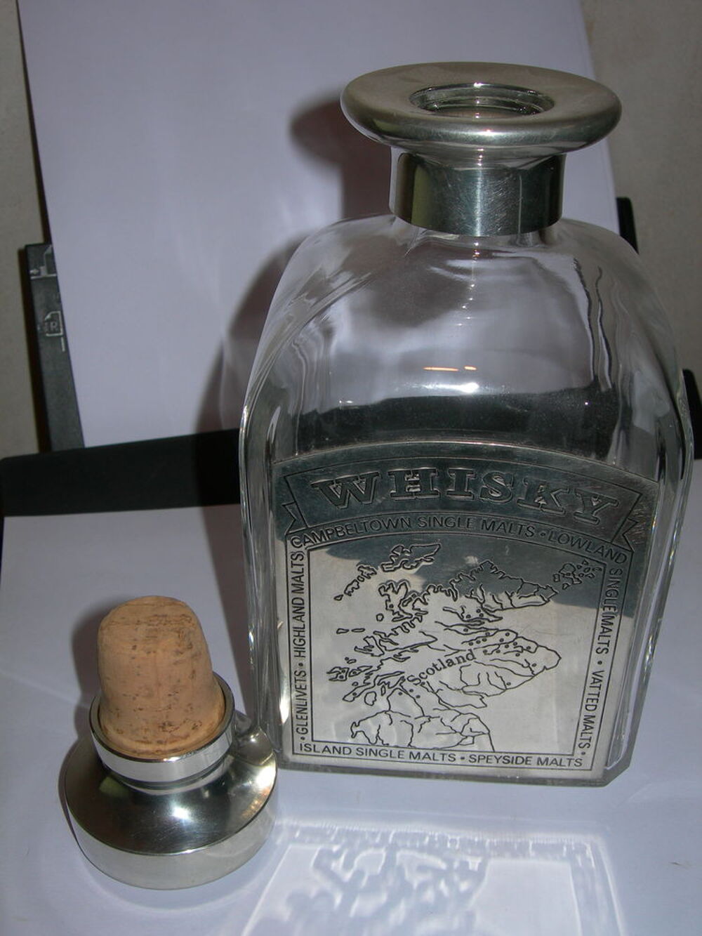 V&eacute;ritable carafe &agrave; Whisky Cuisine