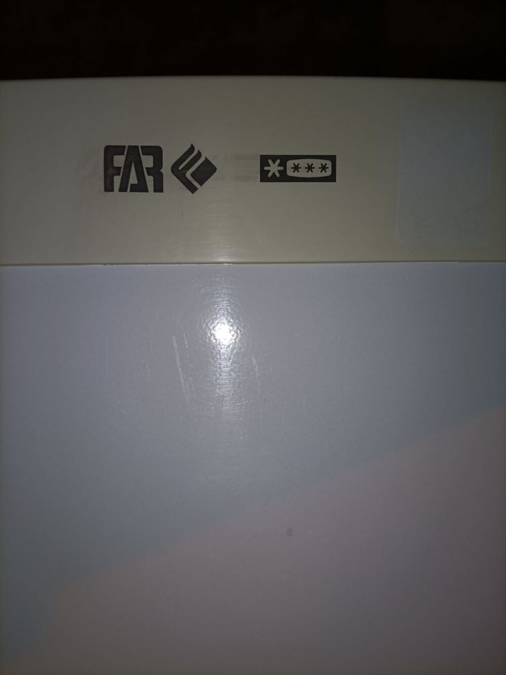 R&eacute;frig&eacute;rateur/cong&eacute;lateur FAR Electroménager