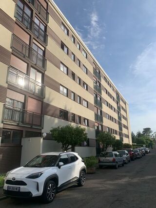  Parking / Garage � louer 12 m�